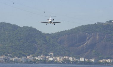 Presidente autoriza classe executiva para ministros e servidores