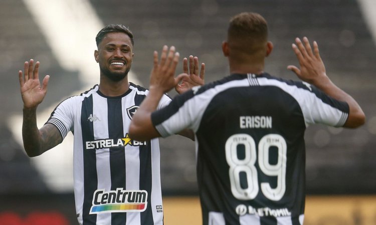 Botafogo tem primeira vitória no Carioca ao bater Bangu por 2 a 0