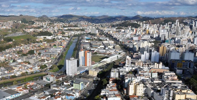 Juiz de Fora registra 5 mortes e UTI SUS atinge quase 90% de ocupação