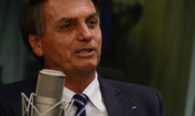 Presidente oficializa reajuste de 33,23% para professores