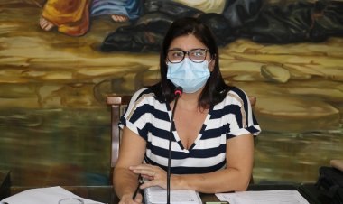 Vereadora Aline Melo destaca os rumos da Educação em Ubá