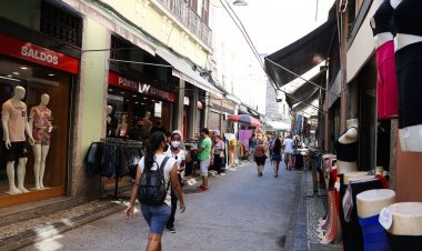 Estado do Rio volta à bandeira amarela de risco para covid-19