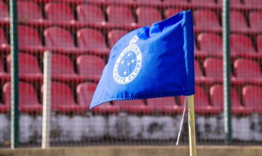 Cruzeiro reassume a liderança do Campeonato Mineiro