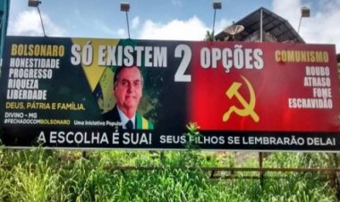 Juiz eleitoral manda retirar outdoor em apoio a Bolsonaro em Divino