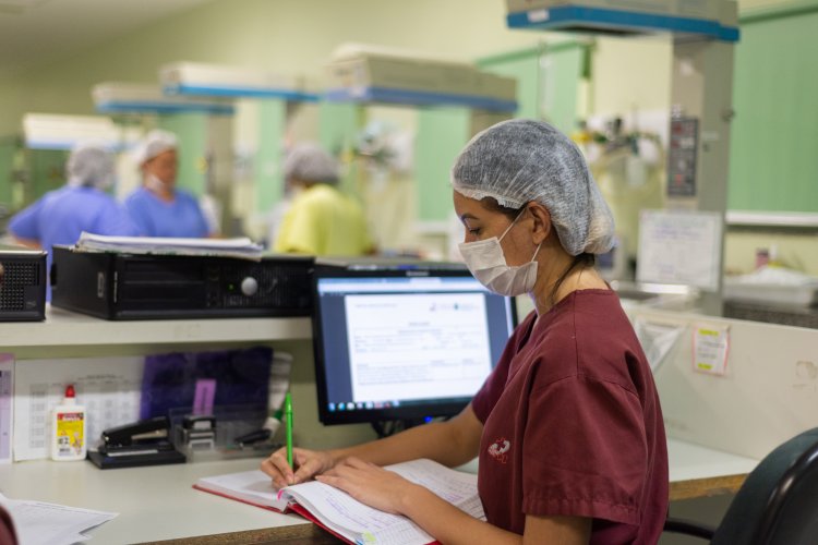 Cai para  4294 os casos de Covid-19 confirmados em acompanhamento em Ubá