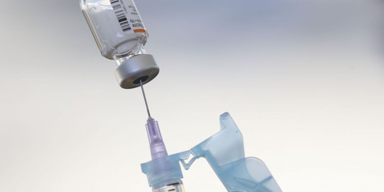 Covid-19: 54 milhões de brasileiros ainda não tomaram dose de reforço