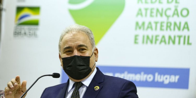 Ministro da Saúde debate nos EUA ações para conter a pandemia