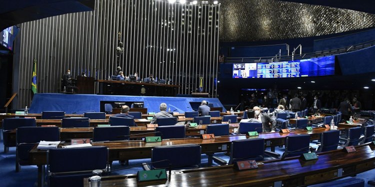 Senado aprova vários projetos voltados para mulheres