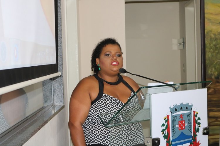 Cerimônia de entrega do título de Mérito Mulher Cidadã Irmã Marisa Costa