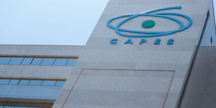 Capes abre inscrições para programa de pós-doutorado