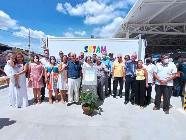 Prefeitura de Ubá inaugura Escola Professora Maria Luzia Brandão Teixeira