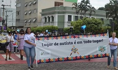 Dia Mundial de Conscientização sobre o Autismo é celebrado com caminhada em Leopoldina
