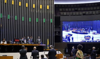 Câmara aprova MP que cria Programa Internet Brasil