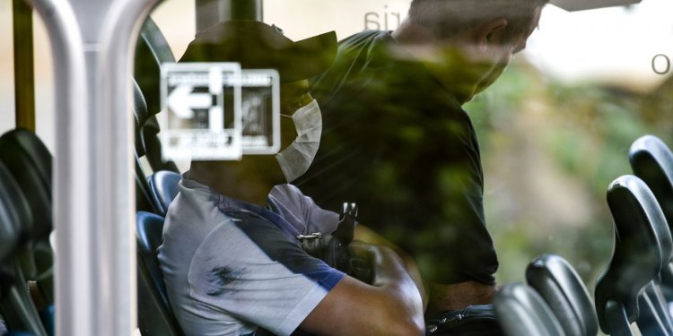 Covid-19: Brasil tem 6,263 novos casos e 16 óbitos