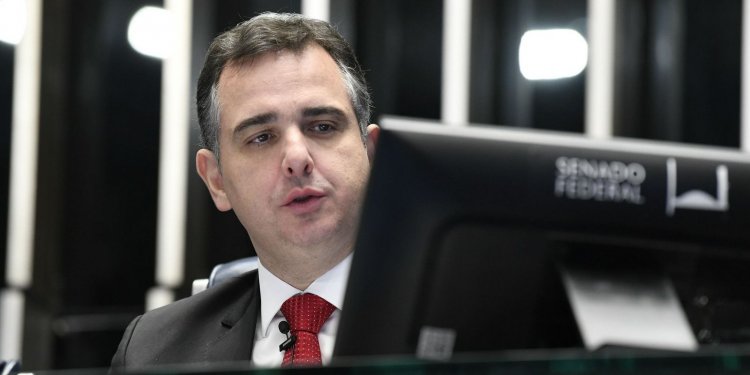 Presidente do Senado diz que venda da Petrobras não está “no radar”