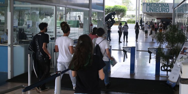 Prazo de inscrições para o Enem 2022 termina amanhã