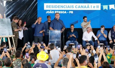 Presidente: aumento do Auxílio Brasil pode superar efeitos da pandemia