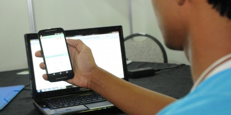 Senado aprova proposta que torna inclusão digital direito fundamental