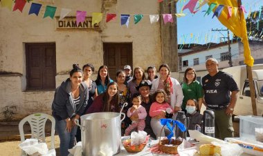 Equipe Multidisciplinar participa arraiá educativo na UAPS Diamante