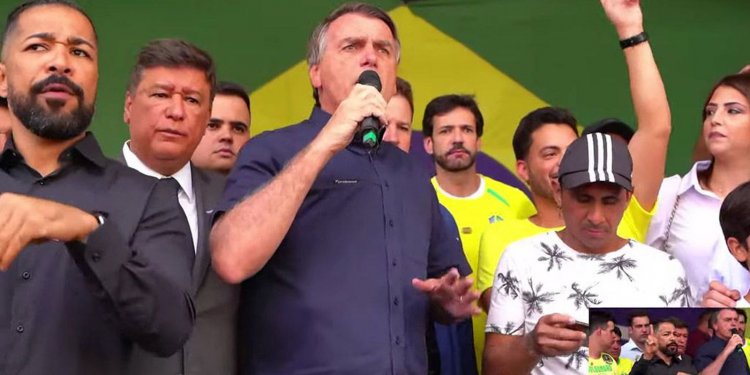 Bolsonaro destaca lucro de estatais em sua gestão durante sabatina