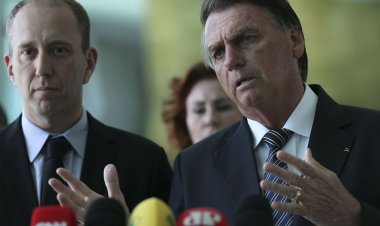 Prefeitos de Manaus e Sorocaba prestam apoio a Bolsonaro