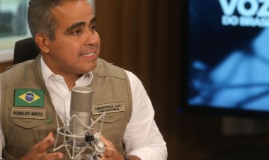 Ministro: estrangeiros refugiados também podem receber Auxílio Brasil