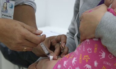 Covid-19: governo do Rio recebe primeiras vacinas para bebês