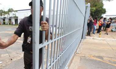 Adiantados do Enem evitam atraso no segundo dia de provas em Brasília