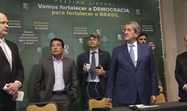 Representação do PL quer invalidar votos de alguns modelos de urnas