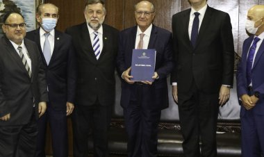 Alckmin recebe relatório de impactos da pandemia na educação