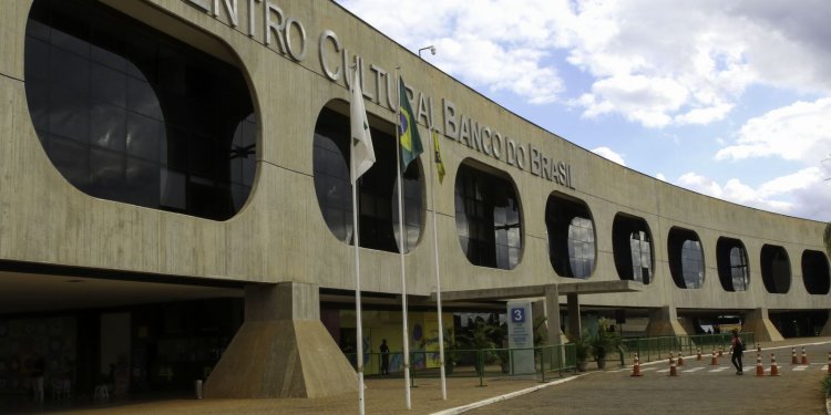 Tebet: recursos para assistência social tiveram corte de 96%