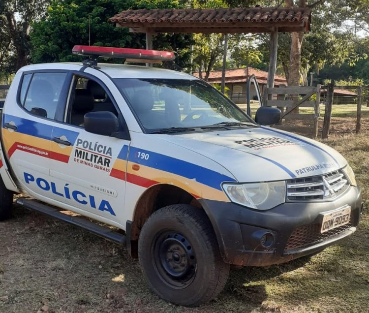 Polícia Militar prende autor de furto e recupera motocicleta no Córrego dos Mendes