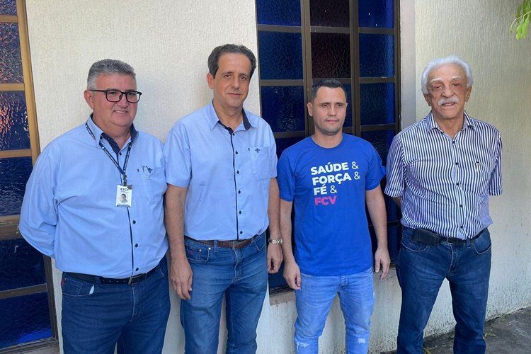Senador Cleitinho visita Fundação Cristiano Varella e promete destinar recursos à instituição