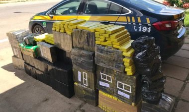 PRF apreende mais de meia tonelada de maconha em Leopoldina
