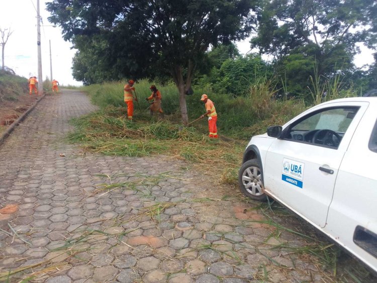 Ambiente intensifica ações de capina e limpeza pública em Ubá