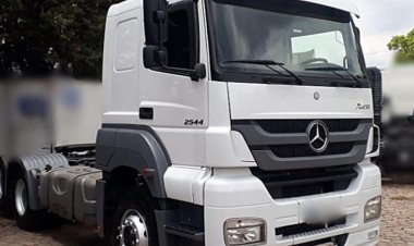 Caminhão furtado em Ubá é localizado em Ipatinga