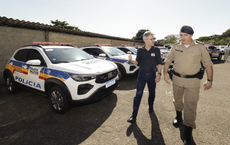 Governador entrega 121 novas viaturas para a Polícia Militar de Minas Gerais