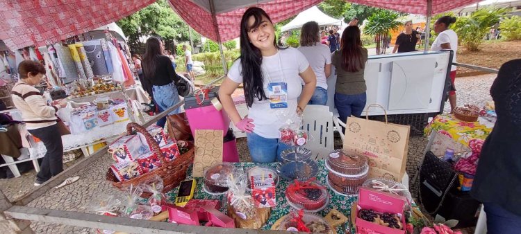 Feira Itinerante e Festival de Quitutes em Ubá reuniu participantes de 08 municípios