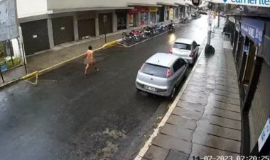 Após ser atacado por cães, homem anda pelado em ruas de Viçosa