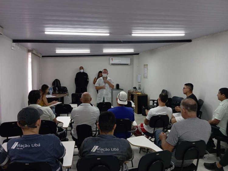 ESF São João realiza ação do Setembro Amarelo na Viação Ubá