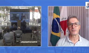 Romeu Zema participa de forma remota da Solenidade de Inauguração do Centro Administrativo de Ubá