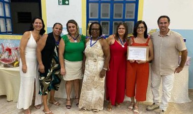 Ubá: Educação realiza premiação das Escolas Destaque e Padrão do ano