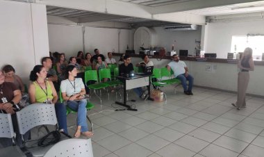 Servidores da Saúde de Ubá participam de capacitação sobre compras públicas