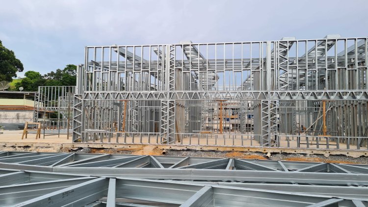 Avançam as obras do Centro Educacional Municipal em Ubá