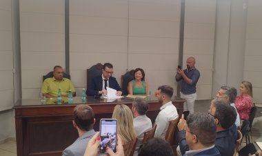 Silber da Silva Silveira toma posse como Presidente da ACIUBÁ