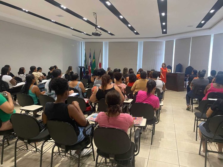 Ubá: Cantineiras da Rede de Ensino participam de capacitação para início das aulas