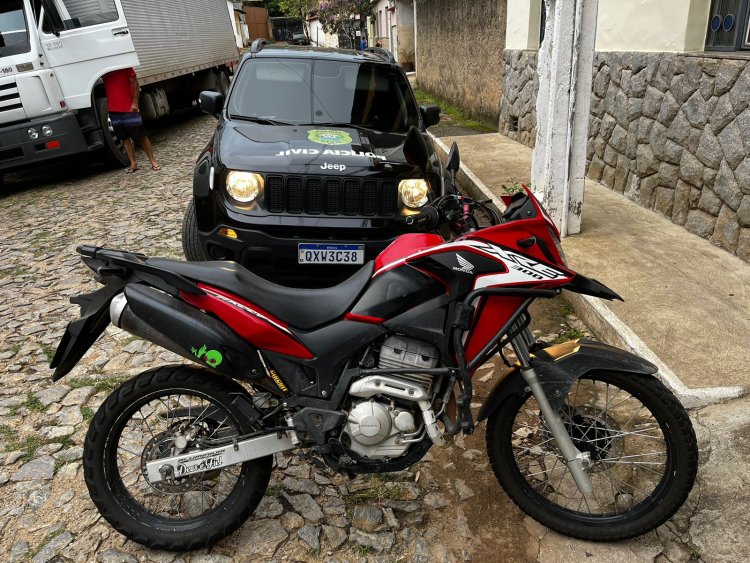 Visconde do Rio Branco: PCMG prende mulher por tráfico de drogas