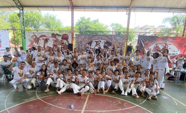 Capoeira: Atletas ubaenses participam dos Jogos Comunitários em São Paulo