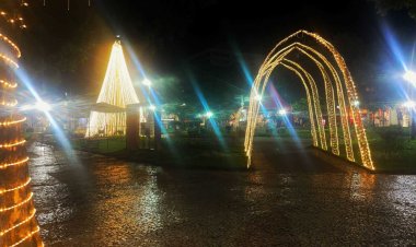 Ubá: Praça São Januário recebe iluminação e decoração natalina