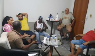 AESBU reúne escolas de samba para discutir o Carnaval 2025